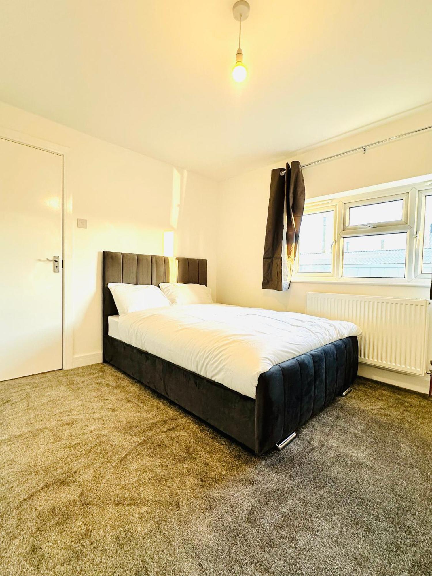 224 Newcastle Street Hotell Stoke-on-Trent Eksteriør bilde